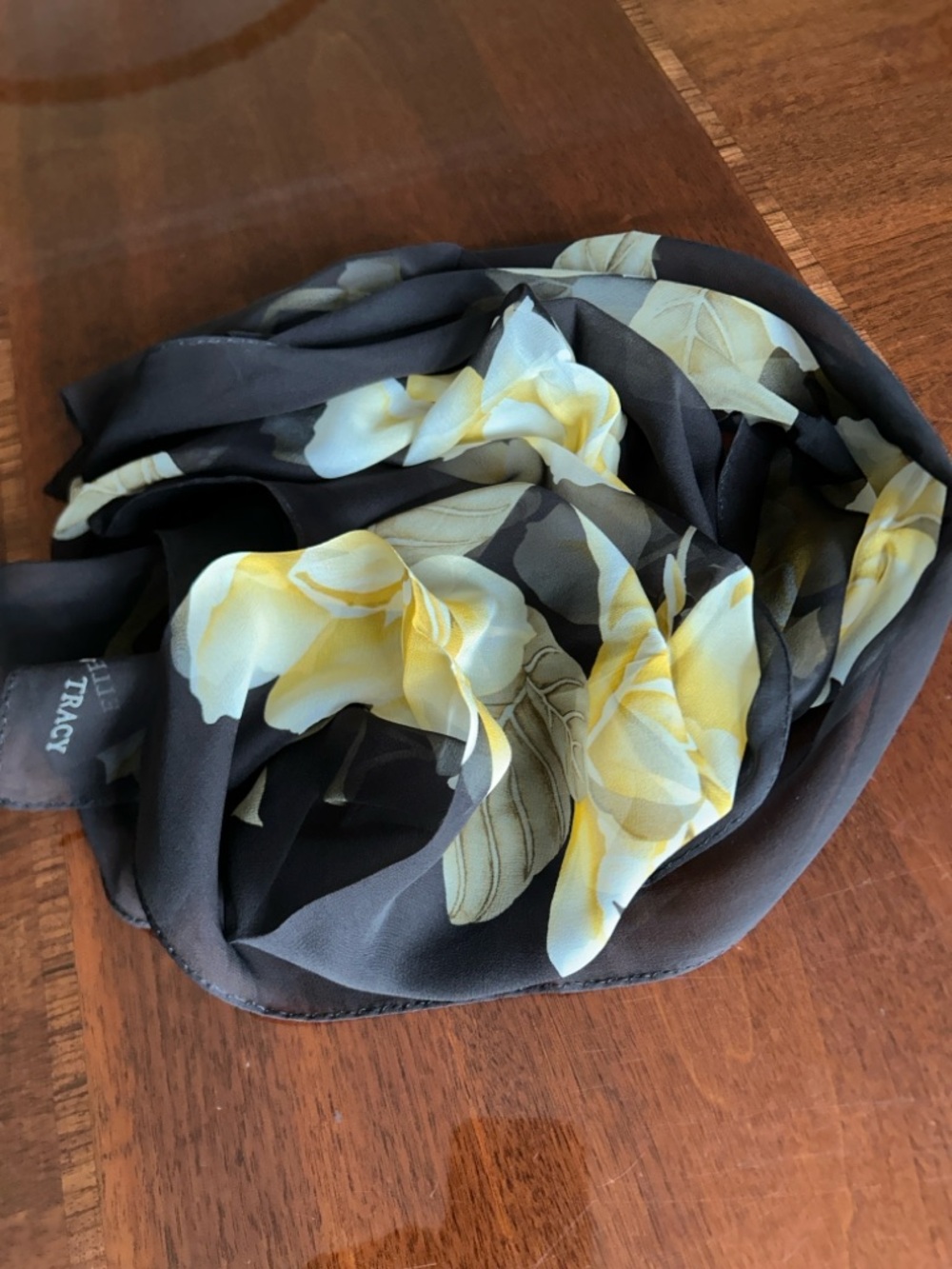Ellen Tracy Black Scarf with Yellow Floral Print also soak 15“ x 55“
